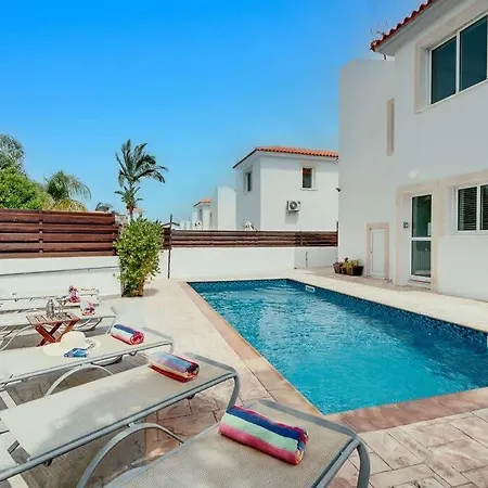 فيلة Seaview بروتاراس