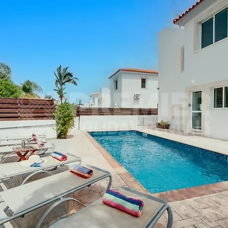 Seaview Villa *
